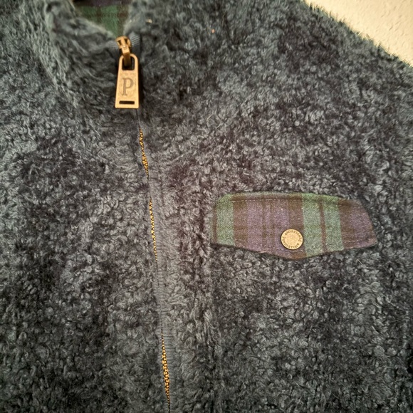 Pendleton Navy Sherpa Jacket with Green Tartan Lining - Picture 4 of 5